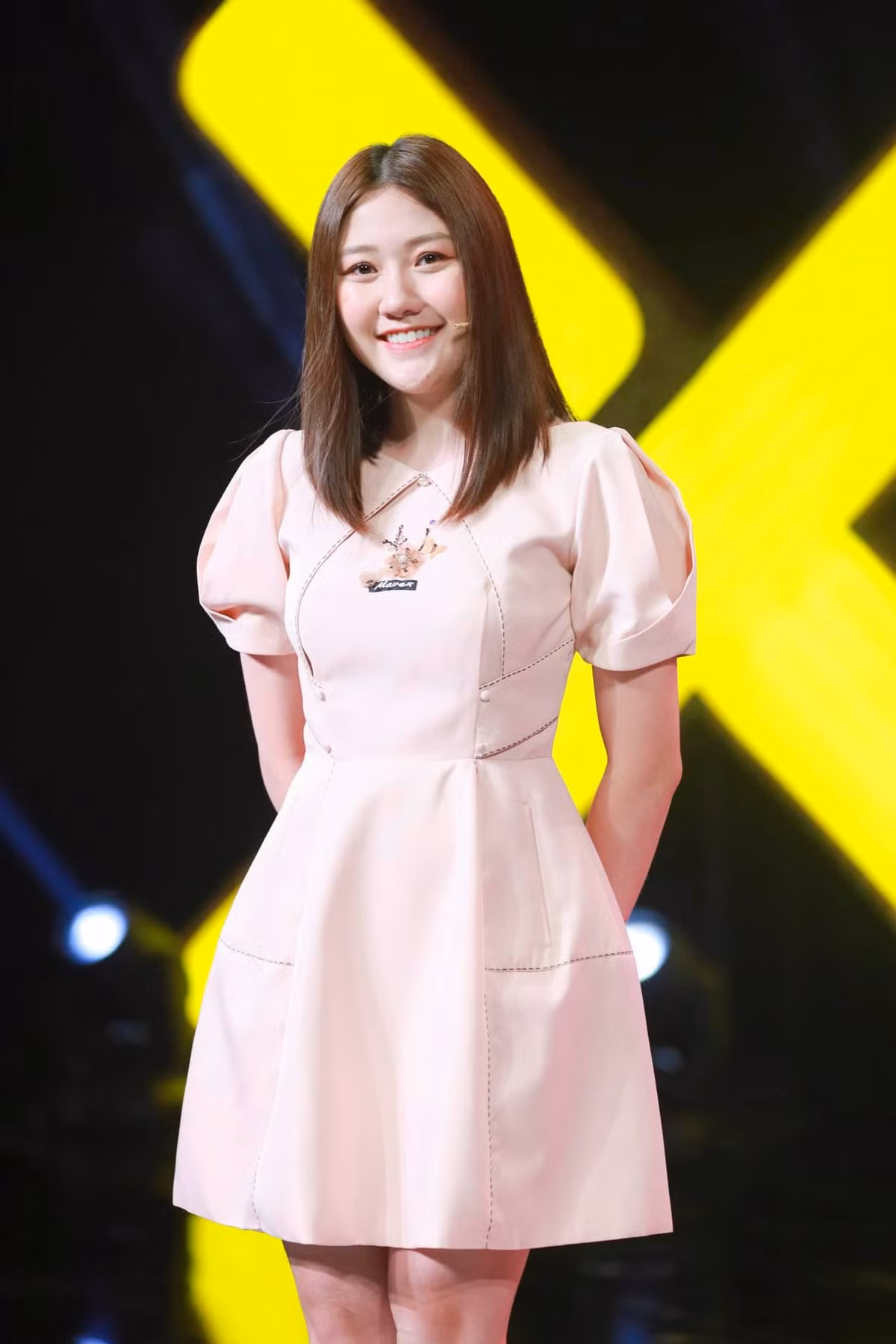 Trong khi Huỳnh Mi "nối gót" anh trai đã lập gia đình thì Huỳnh Ân hiện tại vẫn độc thân vui vẻ.