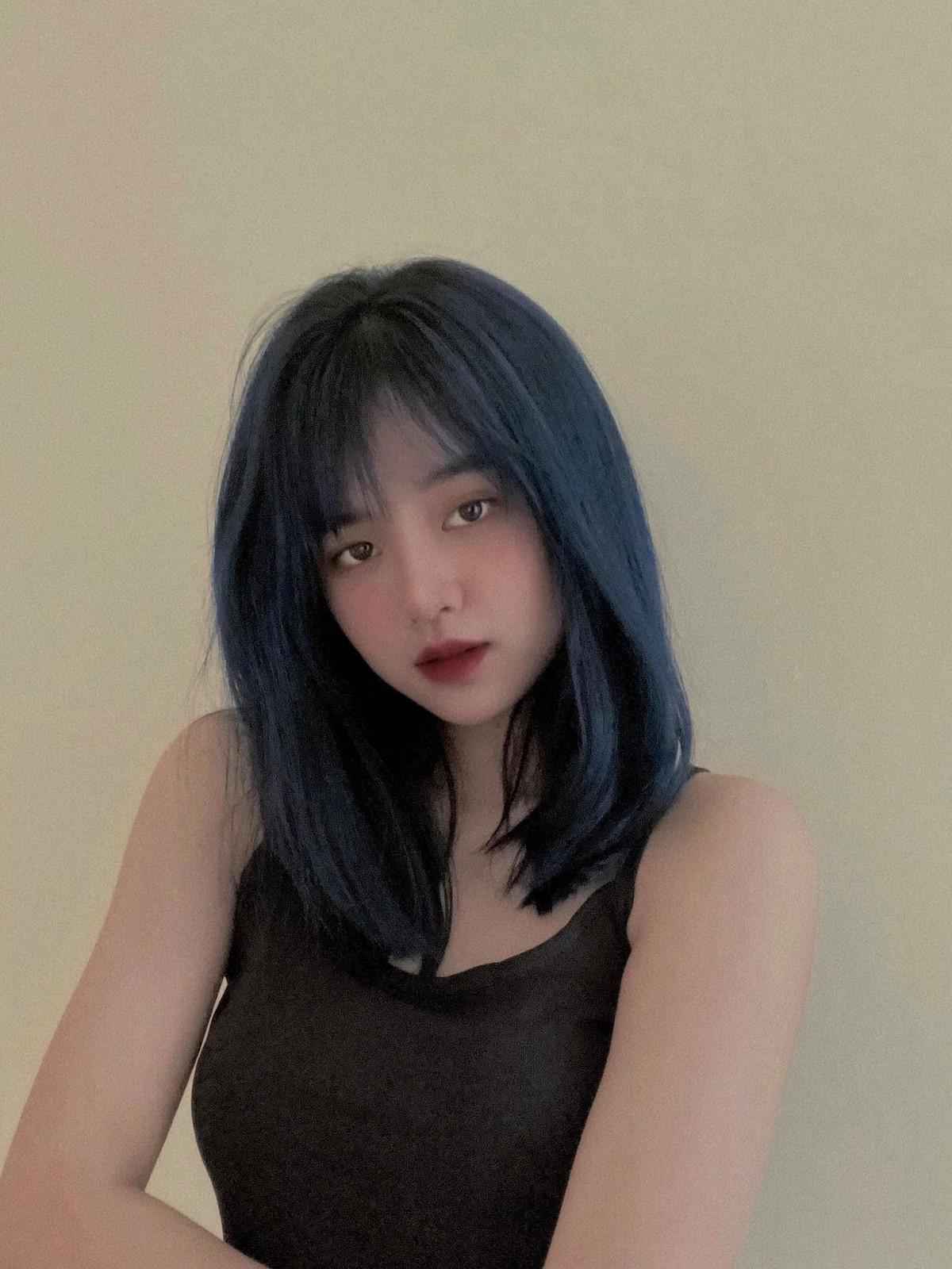 Gái xinh 10X cũng nổi tiếng khắp mạng xã hội nhờ gương mặt khả ái trong vai trò model quảng cáo.