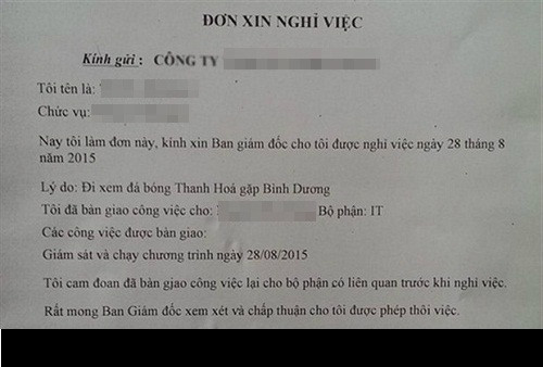Nghỉ việc một ngày để xem bóng đá thì quả thực vô cùng "bá đạo", đây ắt hẳn là fan bóng đá chính hiệu.
