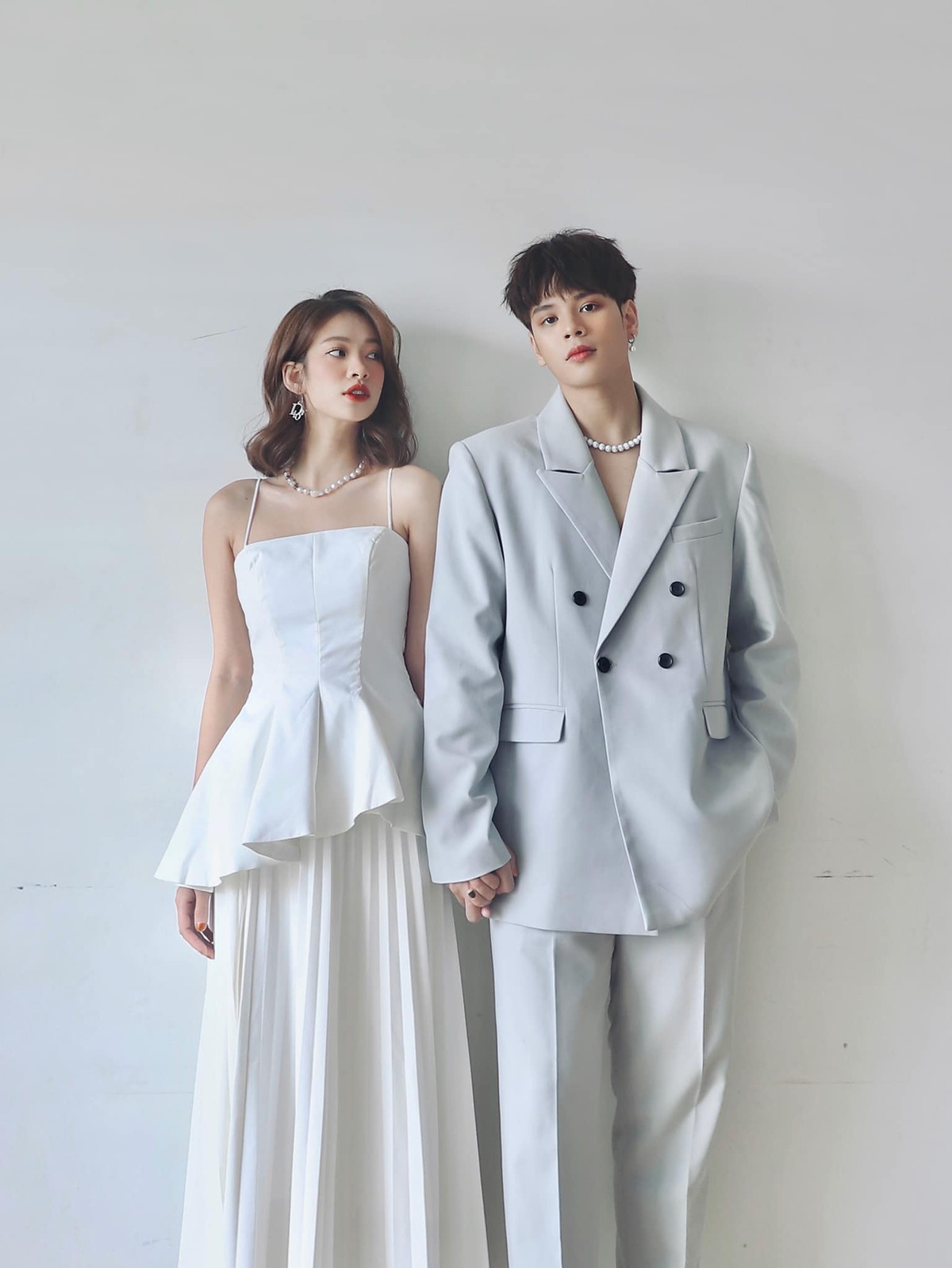 Hot girl Hà thành từng là tâm điểm chú ý của dư luận vì mắng khách hàng vô duyên, mất lịch sự khi người này hỏi giá tiền một set quần áo. Ảnh: Tổng hợp