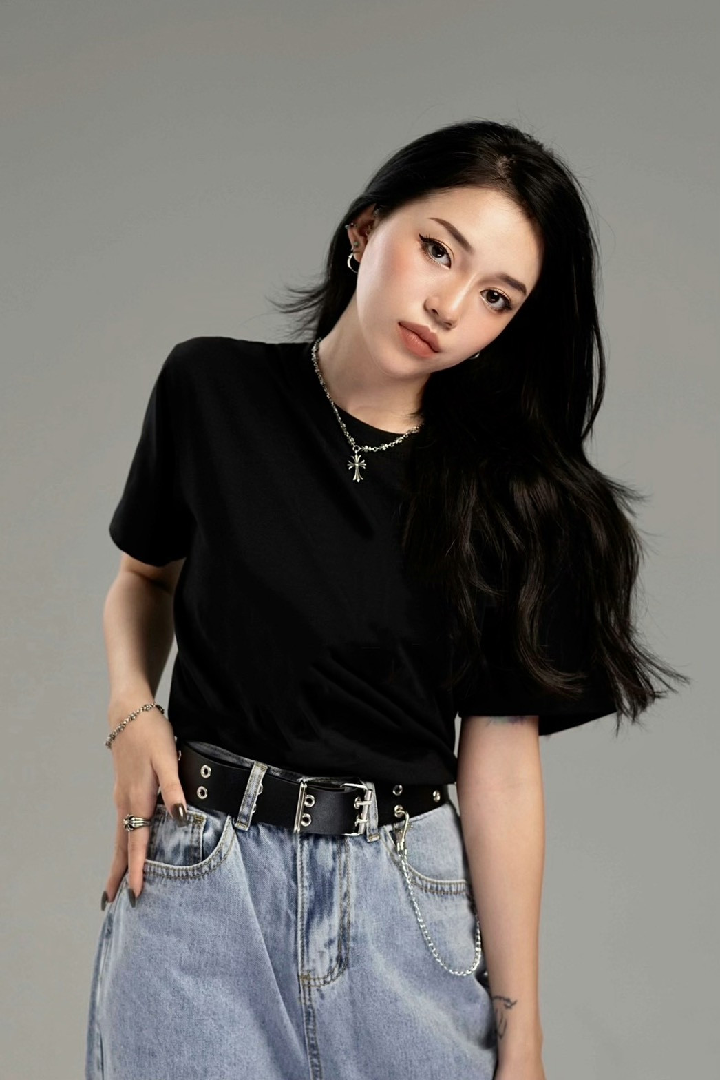 Về việc quyết định công khai đã có bạn trai, Linh Ngọc Đàm cho biết để tránh những tin đồn hay những bàn tán không đúng về mình.