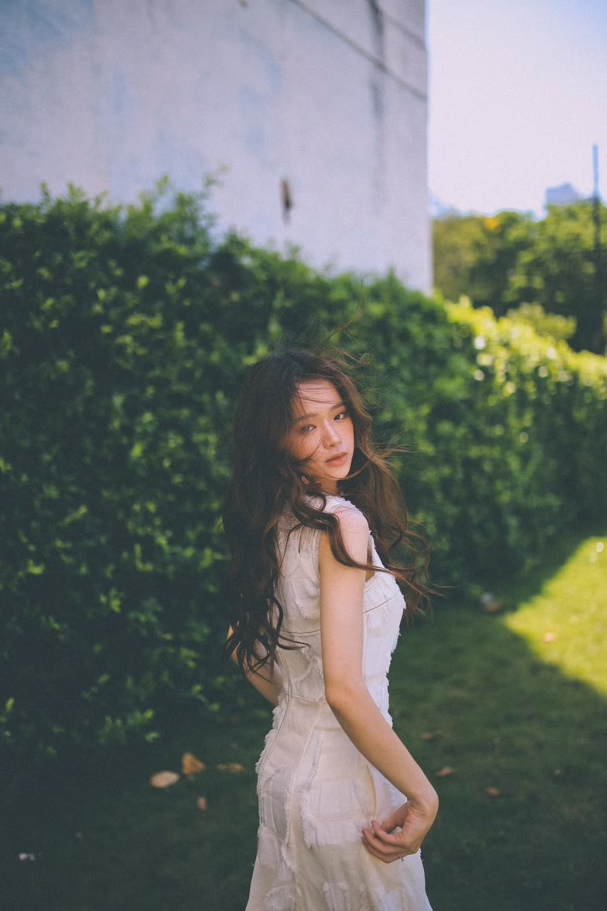 Cô gái 19 tuổi không chỉ gây ấn tượng bởi gương mặt khả ái mà còn thu hút sự chú ý với vóc dáng đẹp.