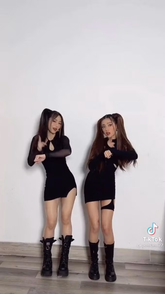 Thậm chí, có ý kiến cho rằng thoạt nhìn còn tưởng đây là phiên bản lỗi của Chi Pu và Sĩ Thanh.