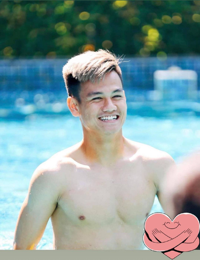 Với người hâm mộ, Tấn Tài gây ấn tượng với vẻ ngoài cực kì thân thiện, dễ mến.