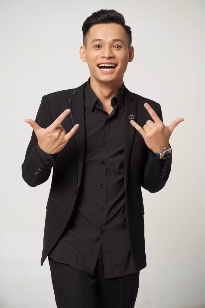 Bản thân Độ Mixi cũng ra sức ủng hộ phóng sự của VTV, anh cho biết: "Chả có một đơn vị nào hợp lý hơn là VTV đứng ra để giải quyết những vấn đề như này cả… Nếu như mà VTV họ không vào họ nói ấy, thì sẽ chả có một doanh nghiệp nào đủ tiếng nói để tạo nên làn sóng để cho mọi người xem lại và chỉnh đốn cả".