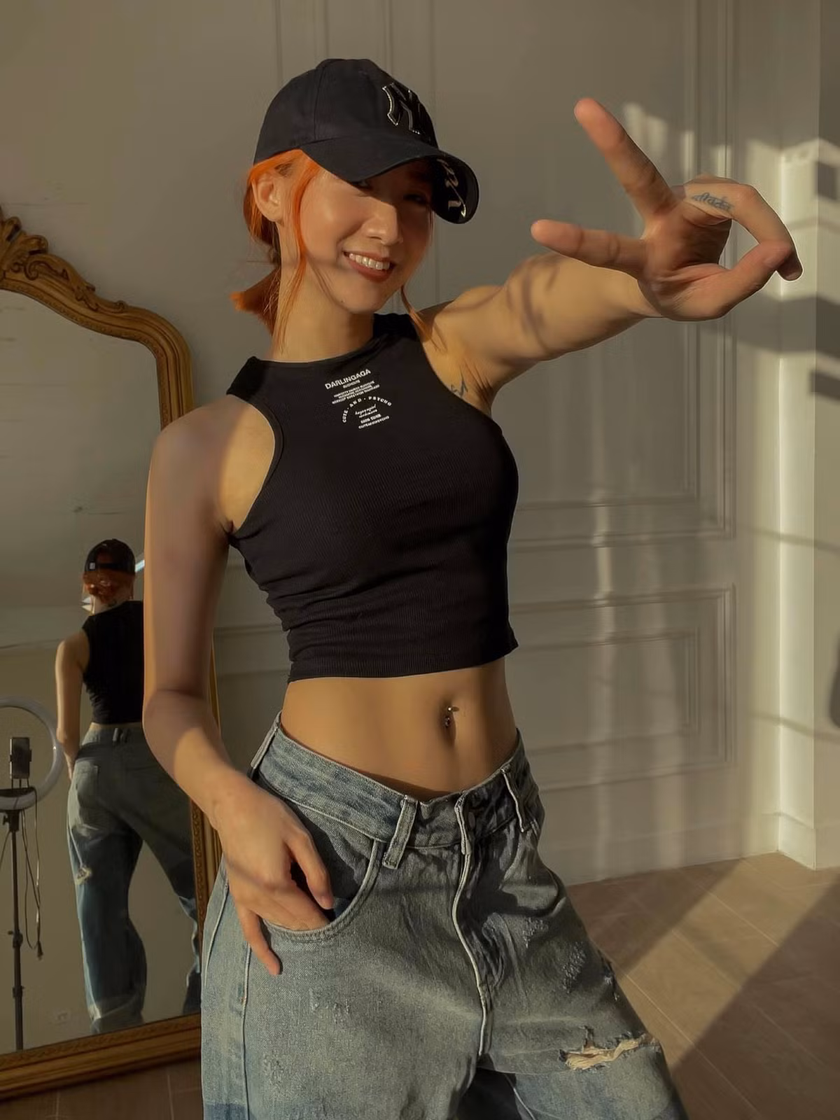 Kiều Ly Phạm chia sẻ: "Cảnh báo mọi người. Em không chơi mấy cái sàn này và cũng không lừa ai, tỉnh táo nha mọi người. Zalo em không dùng nhé, chỉ để làm việc chứ không hoạt động".