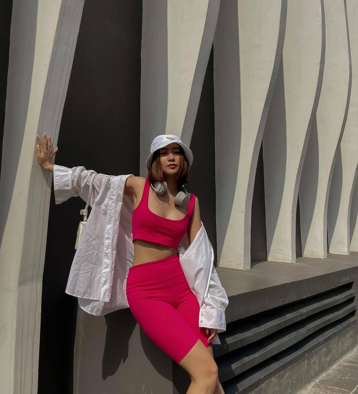 goài công việc kinh doanh, Kiều Ly là người mẫu ảnh quen mặt của nhiều thương hiệu thời trang ở Hà Nội.