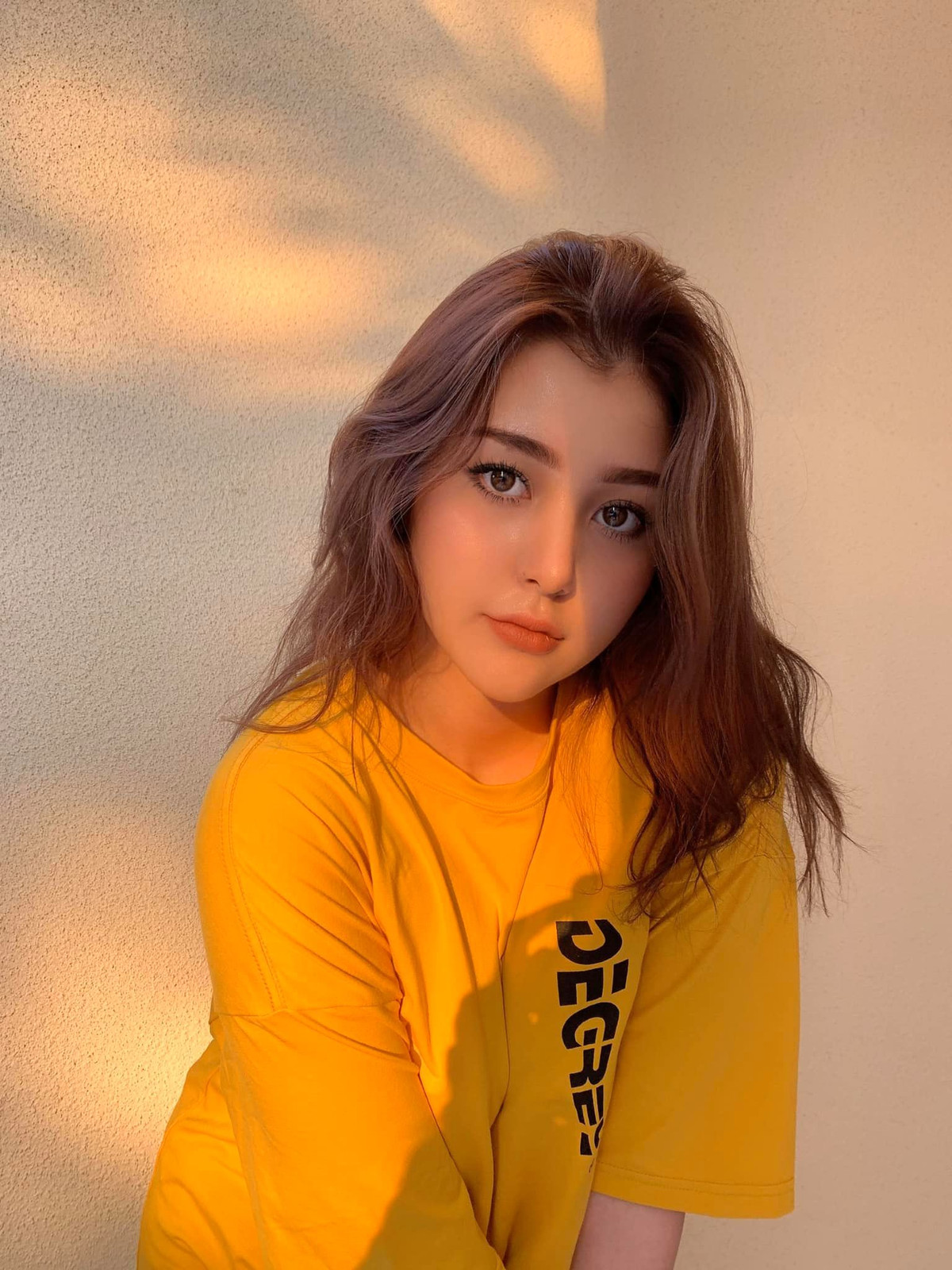 Hiện nay, Nhật Anh là gương mặt mẫu nội y, đồ ngủ được nhiều nhãn hàng mời chụp hình quảng cáo. Ảnh: FBNV