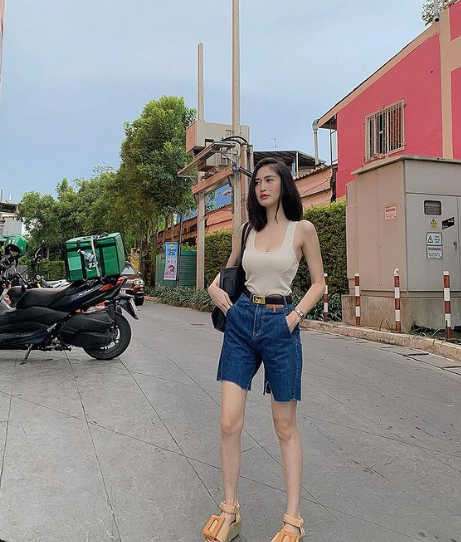 Cô từng đoạt danh hiệu Miss Teen Thái Lan năm 2004. Ảnh: IGNV