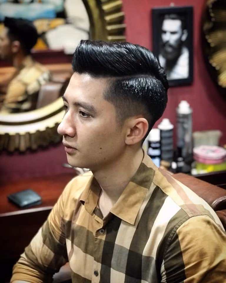 Thời gian này anh đang tập trung làm việc cũng như dành thời gian để tập gym, lấy lại vóc dáng.