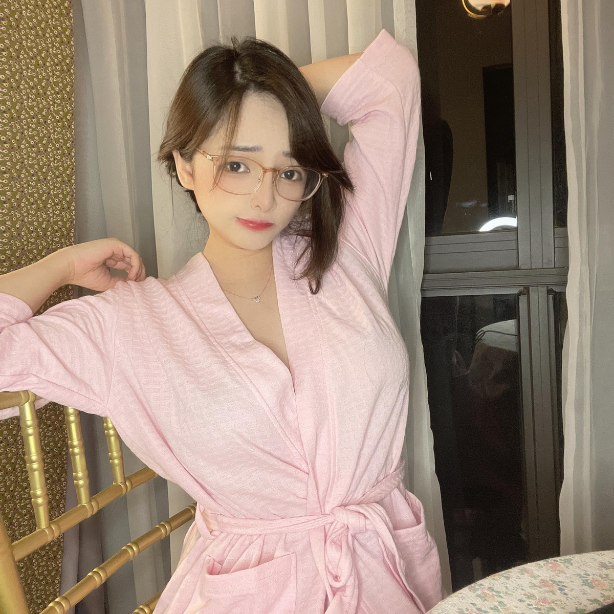 Nhan sắc của "thánh nữ Cosplay" Việt ngày càng tăng hạng, dù chỉ make up "sương sương" cô cũng nhận được hàng nghìn lời khen từ mạng xã hội.