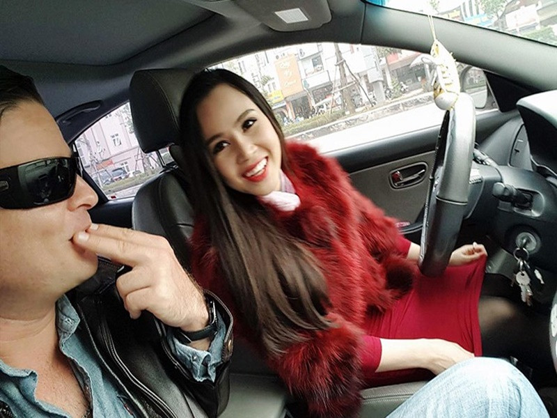 Trương Phương "Thương nhớ ở ai" cảm ơn chồng cũ vì 7 năm yêu nhau và có nhiều kỷ niệm đẹp.