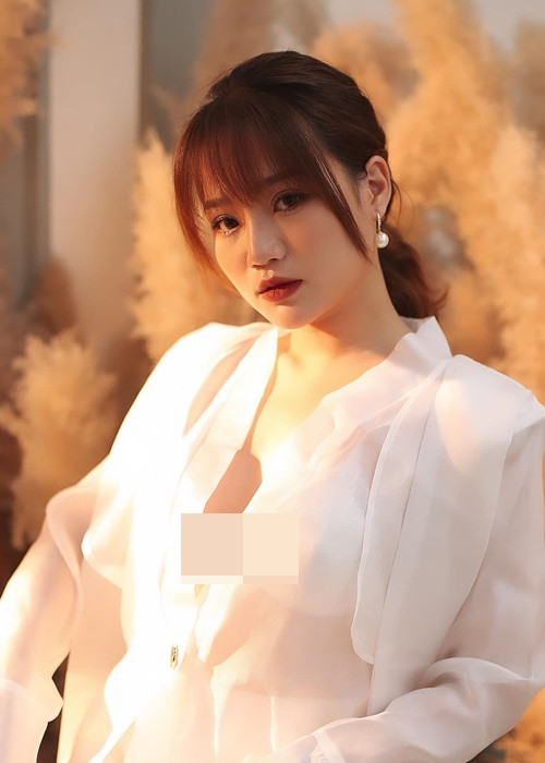 Nữ diễn viên đóng một số phim truyền hình, series hài của Trung Ruồi.