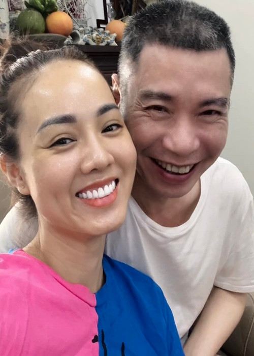 Ngọc Hà hy vọng sức khỏe của Công Lý sẽ có nhiều cải thiện trong năm 2024. “Đặc biệt, anh Lý sẽ có những vai diễn và mình khỏe mạnh để chăm sóc anh Lý tốt hơn”, cô nói thêm.