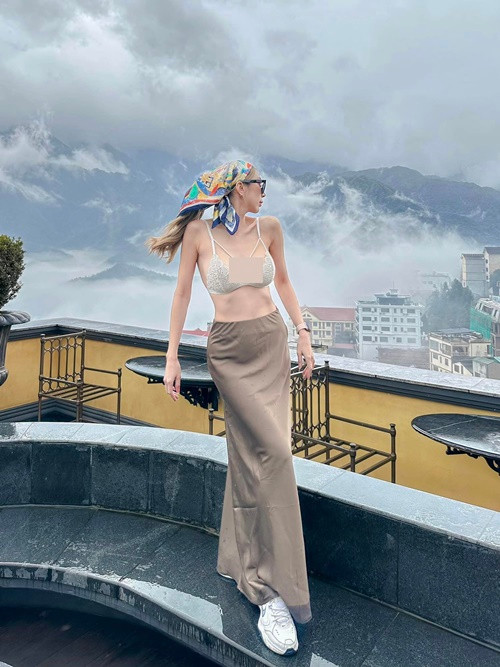 Wanwisa yêu thích du lịch. Cô từng đến Sapa (Việt Nam) vào tháng 12/2023.