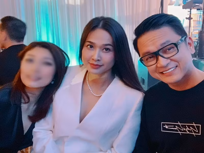 Người đẹp chia sẻ, chồng khéo léo, tâm lý, luôn động viên, san sẻ mọi việc với vợ.