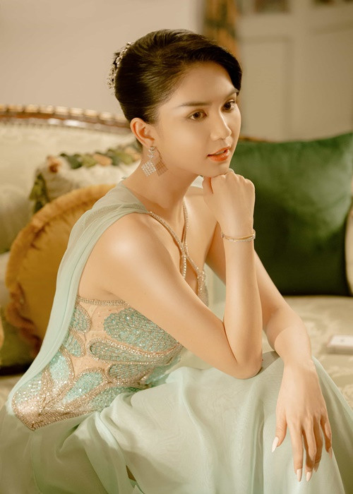 Ngọc Trinh còn đóng Vu quy đại náo, Chị mẹ học yêu, Chị chị em em 2. Ảnh: Vietnamnet.