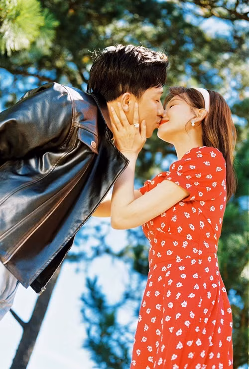 Theo Trấn Thành, mỗi một ngày của vợ chồng anh mở mắt ra là nụ cười, nhắm mắt lại cũng là nụ cười. Ảnh: FBNV.