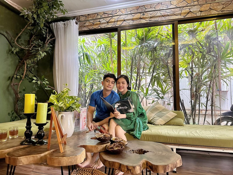 Vân Trang hiện có 3 cô con gái.