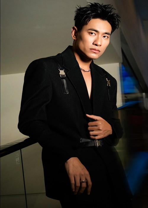 Kiều Minh Tuấn nhận giải Nam diễn viên chính xuất sắc nhất mảng phim truyện điện ảnh tại Cánh diều vàng 2017 và 2019 cho các vai diễn trong Em chưa 18 (2017), Anh trai yêu quái và Nắng 3: Lời hứa của cha (2019). Ảnh: FBNV.