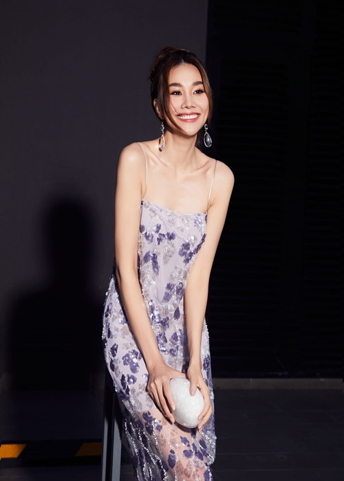 Thanh Hằng lên xe hoa vào tháng 10/2023.