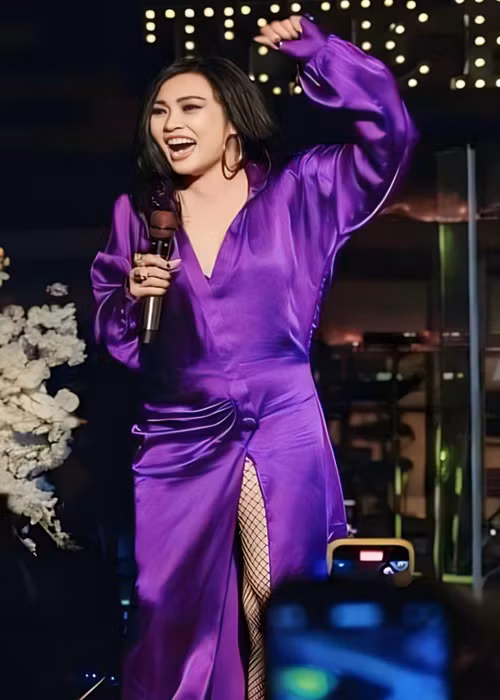 Ở tuổi 51, Phương Thanh vẫn trẻ trung.