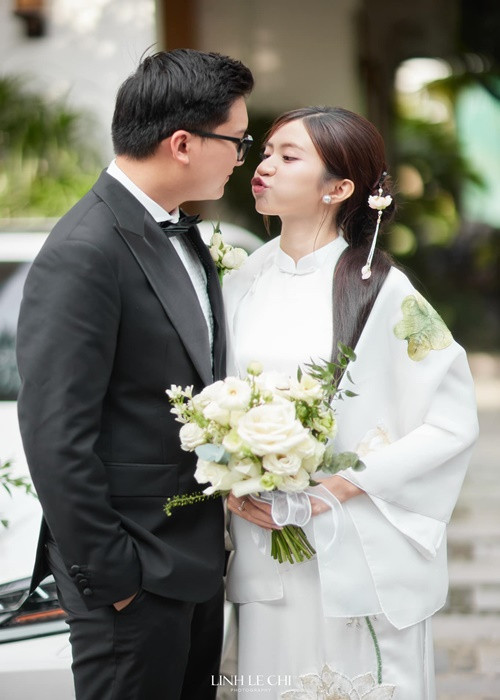 Ngọc Huyền vẫn hoạt động nghệ thuật sau khi kết hôn. Ảnh: Lê Chí Linh.