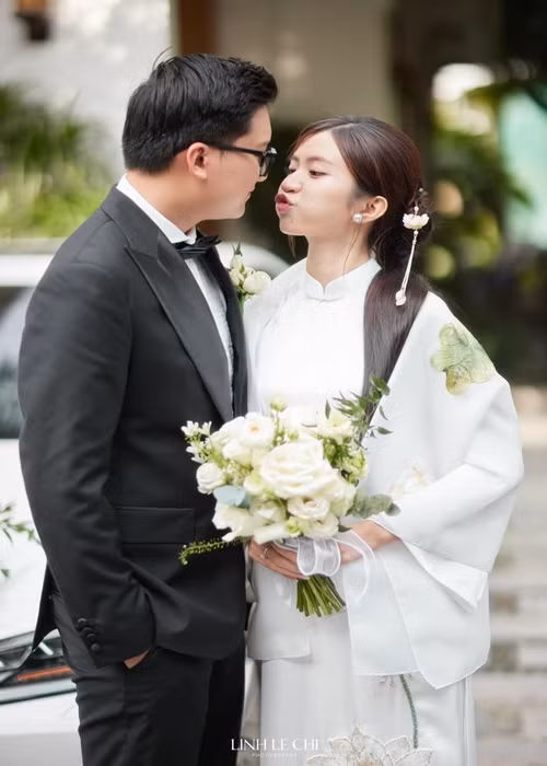 Ngọc Huyền vẫn hoạt động nghệ thuật sau khi kết hôn. Ảnh: Lê Chí Linh.