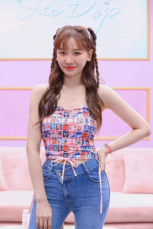 Hari Won ngày càng trẻ đẹp sau khi lập gia đình.