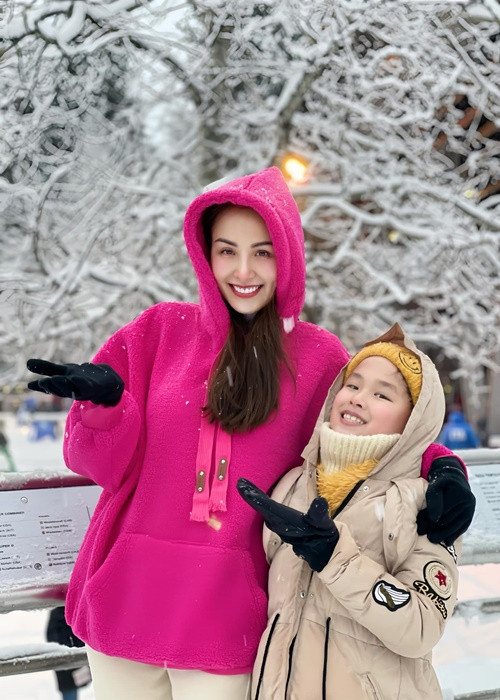 Diễm Hương có kế hoạch để con trai sống và học tập ở Canada.