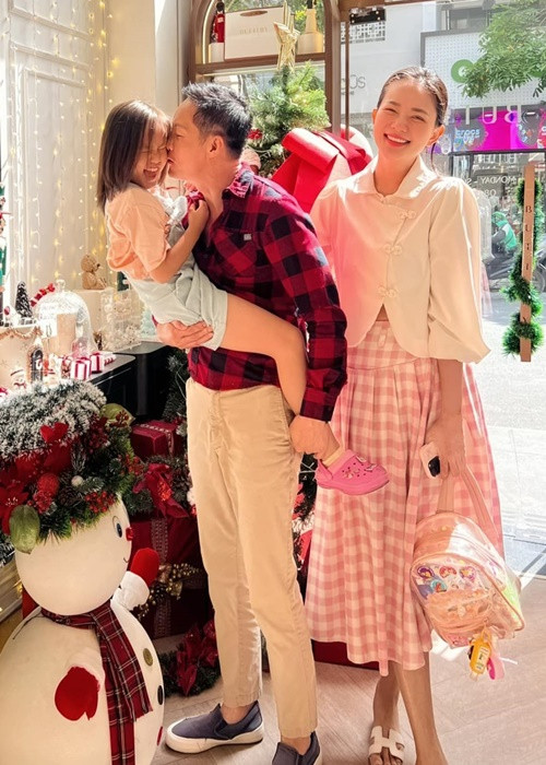 Phan Như Thảo từng hoạt động trong công ty người mẫu của Khắc Tiệp. Cô hiện không hoạt động nghệ thuật để tập trung kinh doanh, chăm lo chồng con. Ảnh: FBNV.