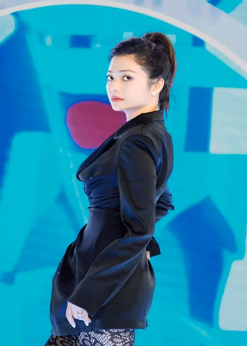 Nữ diễn viên Gia đình mình vui bất thình lình cho biết lý do cô chia tay bố của con trai khi đang mang bầu vì cả hai có quá nhiều mâu thuẫn và không muốn con lớn lên trong một gia đình không hạnh phúc.