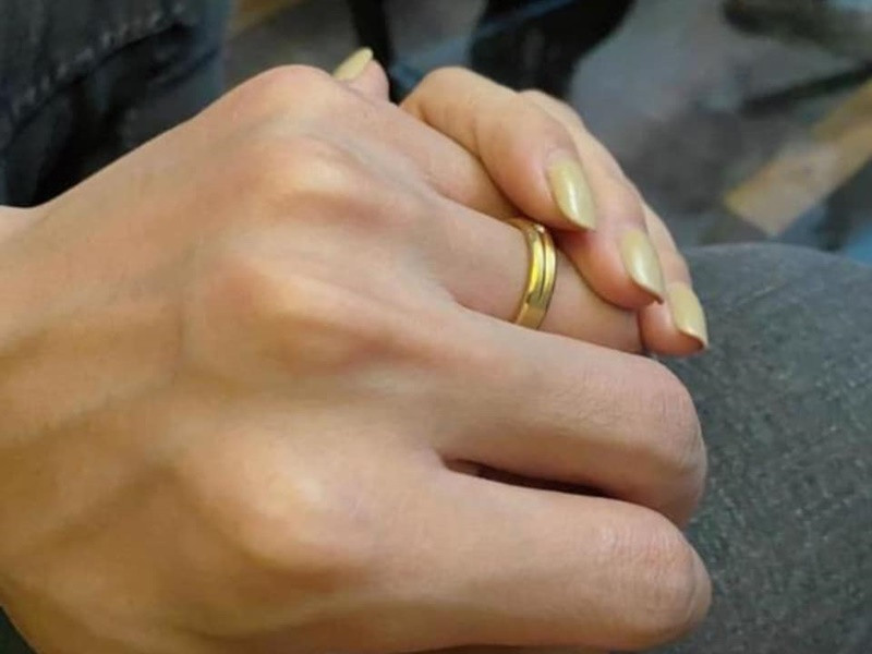 Tháng 10/2023, Kiều Anh chia sẻ: "Chưa một lần kết hôn mà cứ bảo tôi tái hôn là sao. Cái nhẫn đạo cụ như này mà cứ bảo đính hôn”.