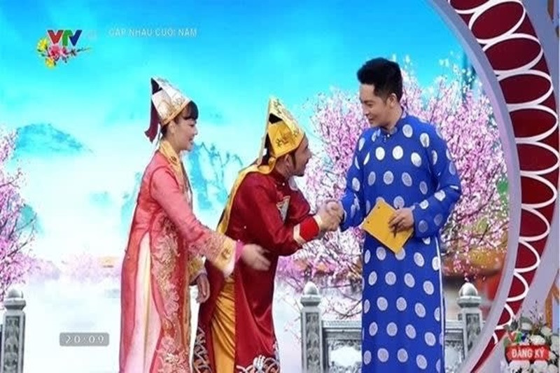 Vai Thần linh trẻ của Quân Anh trong Táo quân 2016 thuộc tuyến nhân vật phụ. Ảnh: Vietnamnet.