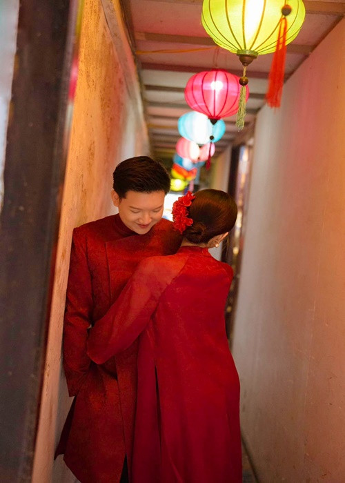 Lớn lên trong gia đình có truyền thống nghệ thuật, Duy Minh ủng hộ Ngọc Huyền diễn xuất. Ảnh: FBNV.