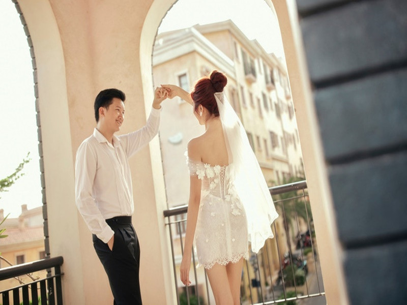 Bạn trai Ngọc Huyền tên Duy Minh, sinh năm 2000, kém nữ diễn viên 1 tuổi. Ảnh: Vietnamnet.