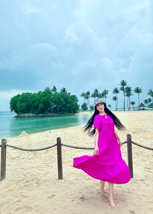 Vài năm trở lại đây, Quỳnh Thư tập trung kinh doanh. Ảnh: FBNV.