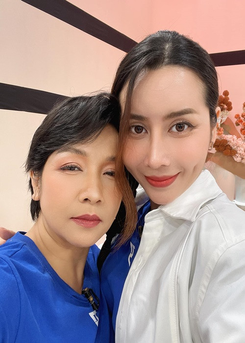 Luu Huong Giang phan ung gi tin ly hon Ho Hoai Anh