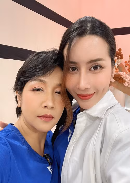 Luu Huong Giang phan ung gi tin ly hon Ho Hoai Anh