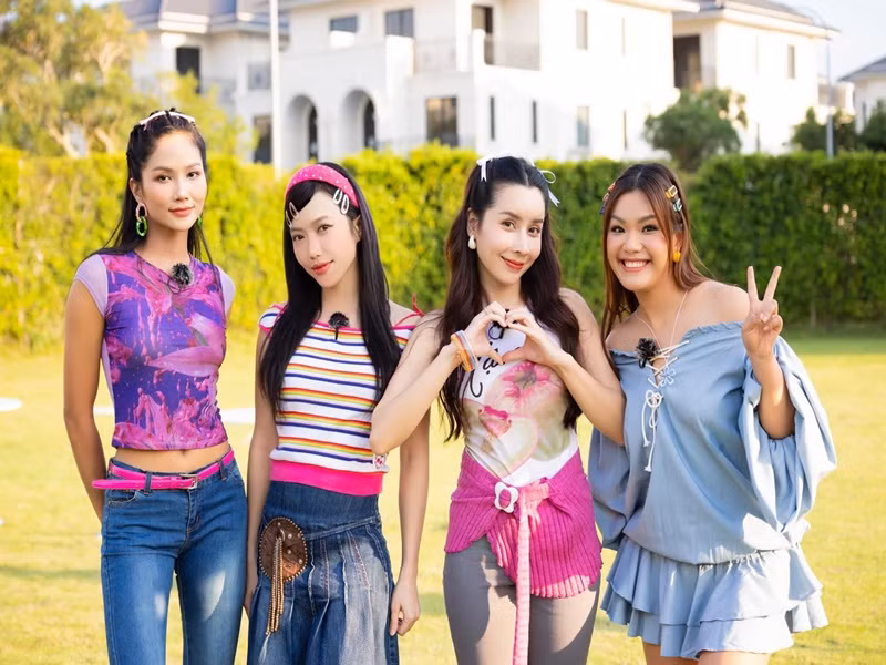 Sau ồn ào của Hồ Hoài Anh, Lưu Hương Giang không xuất hiện bên nam nhạc sĩ.