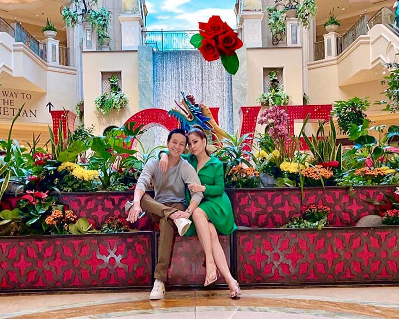 Minh Tuyết hết lời khen ngợi chồng tâm lý và chiều vợ.