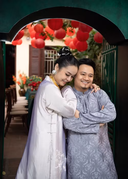 Đôi uyên ương từng dự tính làm đám cưới vào năm 2021 nhưng hoãn lại vì dịch bệnh COVID-19. Ảnh: Dân Việt.