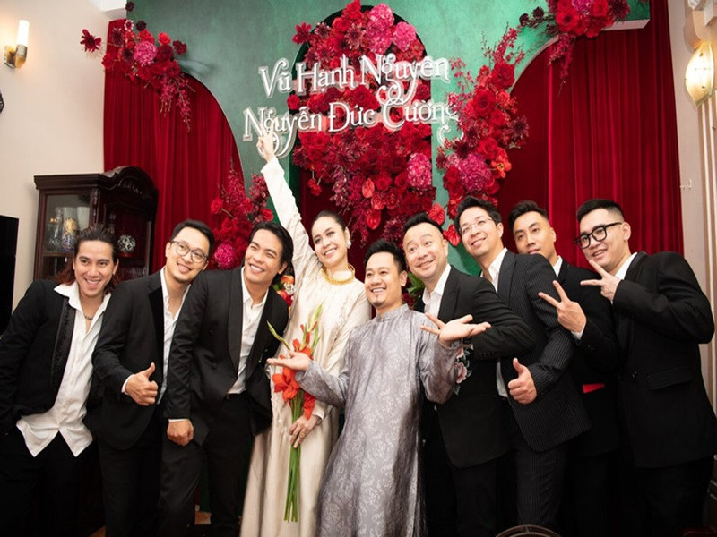 Theo Dân Việt, Nguyễn Đức Cường đặt tráp ăn hỏi riêng, liên quan đến năm sinh của Vũ Hạnh Nguyên. Ảnh: Vietnamnet.