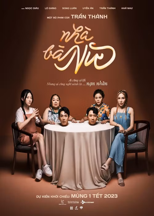 Uyển Ân chia sẻ trên Người Lao Động, cô đã phải chứng minh bản thân mình rất nhiều để Trấn Thành tin tưởng và giao cho vai chính phim Nhà bà Nữ.