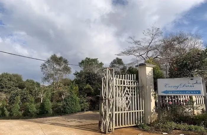 Các hạng mục đưa vào hoạt động phục vụ du khách trong dịp đón chào năm mới 2017 gồm khu vui chơi giải trí, khu nghỉ dưỡng và nhà hàng.