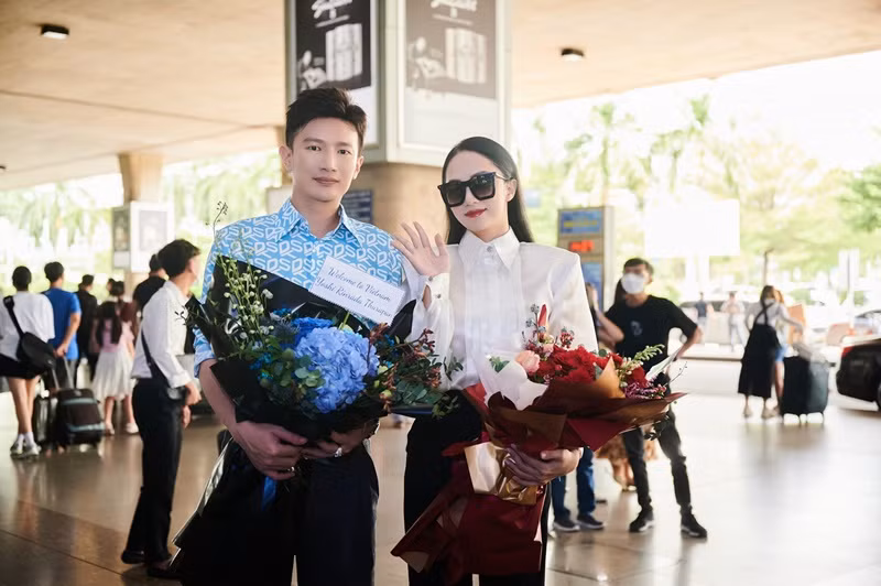 6 năm qua, Dược sĩ Tiến và Hương Giang cùng tổ chức các chương trình giải trí có quy mô “khủng”.