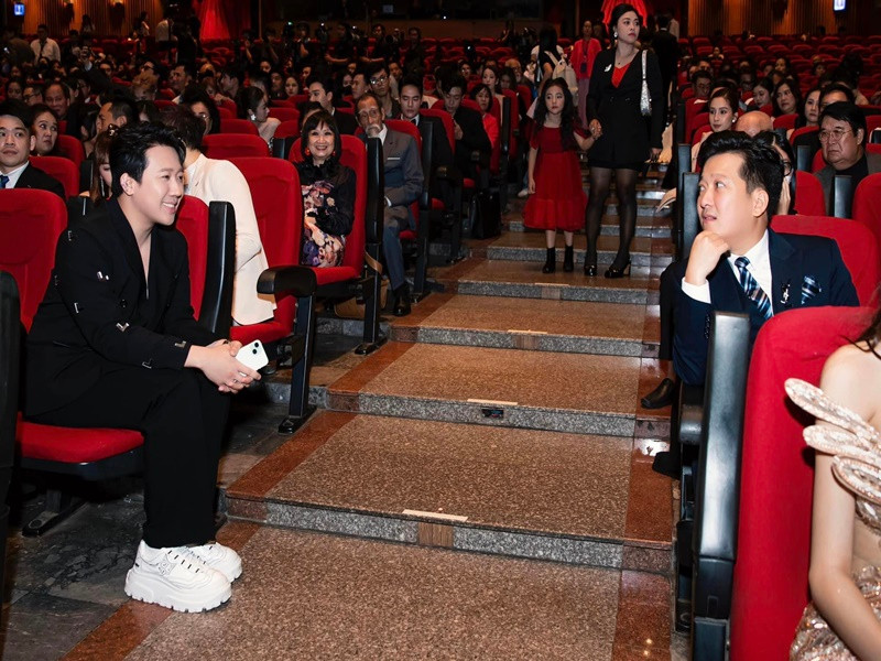 Mối quan hệ thân thiết của Trấn Thành - Trường Giang Moi quan he than thiet cua Tran Thanh - Truong Giang