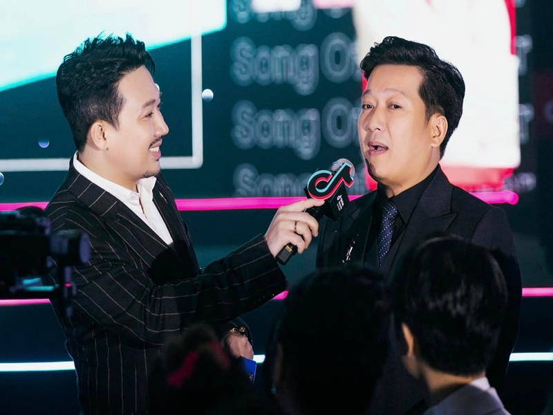 Trường Giang chia sẻ, anh và Trấn Thành yêu thương nhau, nhưng cả hai không thể dành thời gian cho nhau vì quá bận. Ảnh: FBNV.