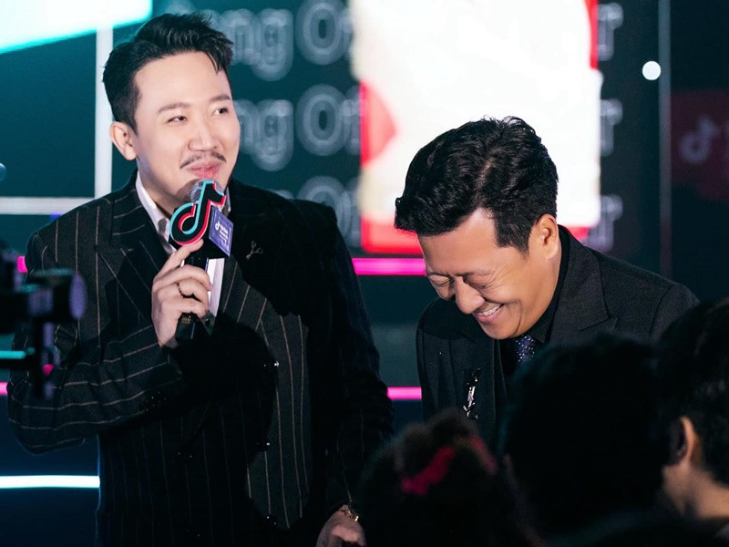 Trường Giang và Trấn Thành từng phủ nhận nghi vấn bằng mặt không bằng lòng. Ảnh: FBNV.