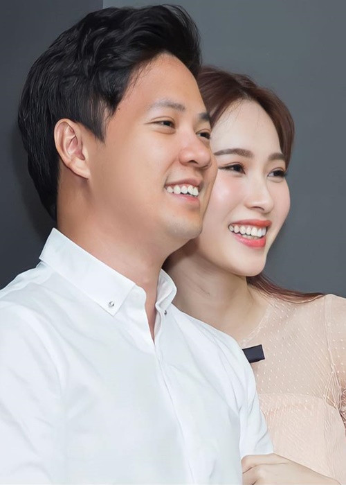 Tháng 10/2017, Thu Thảo lên xe hoa. Trong 7 năm kết hôn, vợ chồng nàng hậu luôn hạnh phúc.